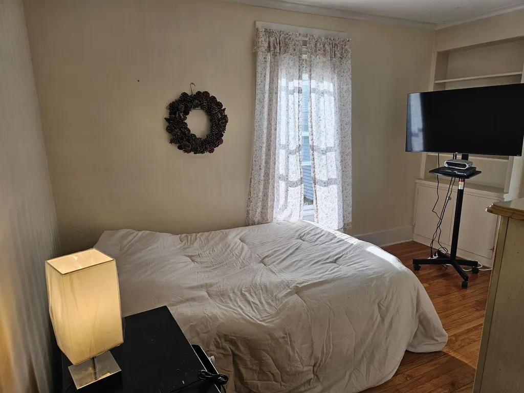 617 Pine Street Owosso City MI 48867