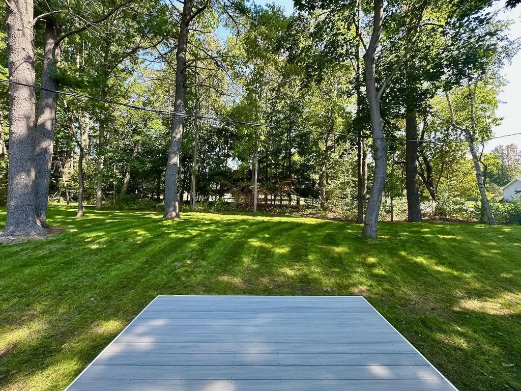 2588 E Greendale Drive Saginaw Charter Township MI 48603