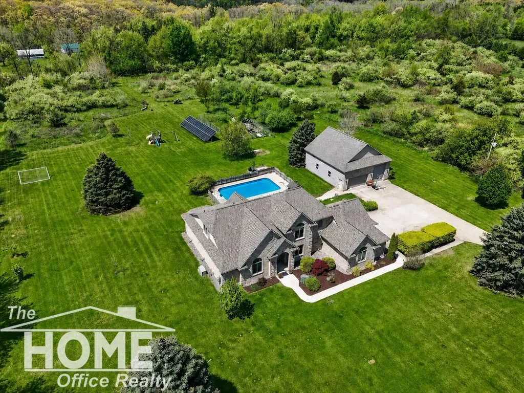 4324 Waugh Road Bennington Township MI 48867