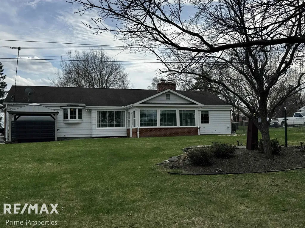 96 Rodd Drive Caro City MI 48723