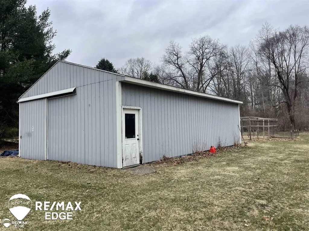 494 W Barnes Lake Road Deerfield Township MI 48421