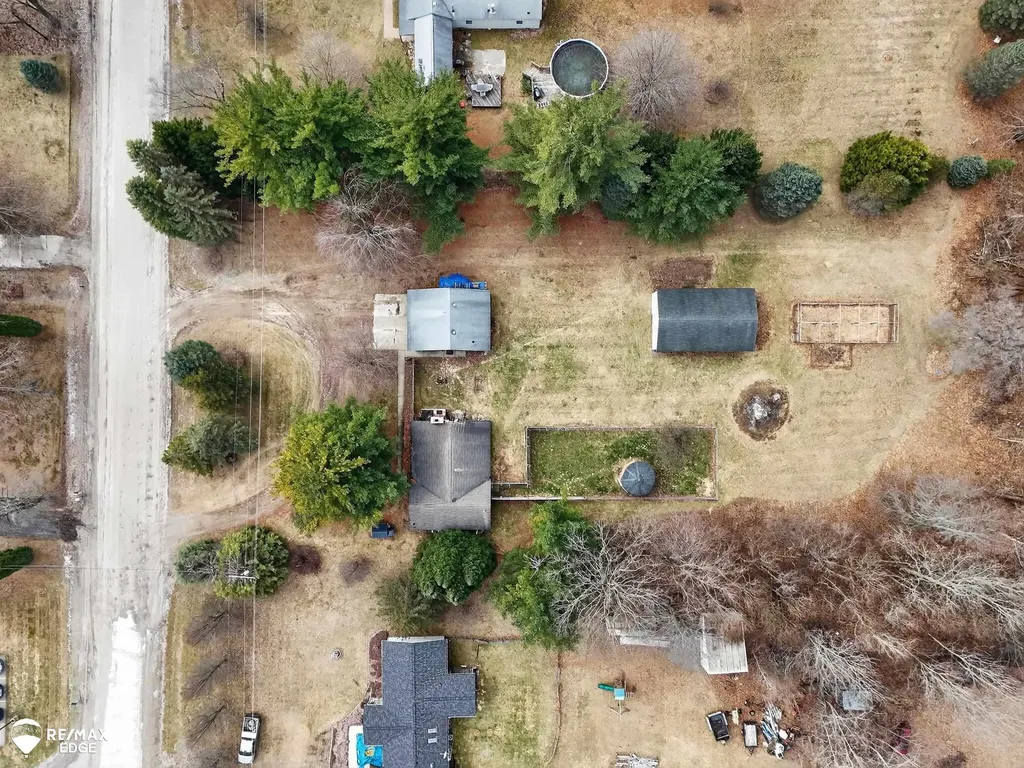 494 W Barnes Lake Road Deerfield Township MI 48421