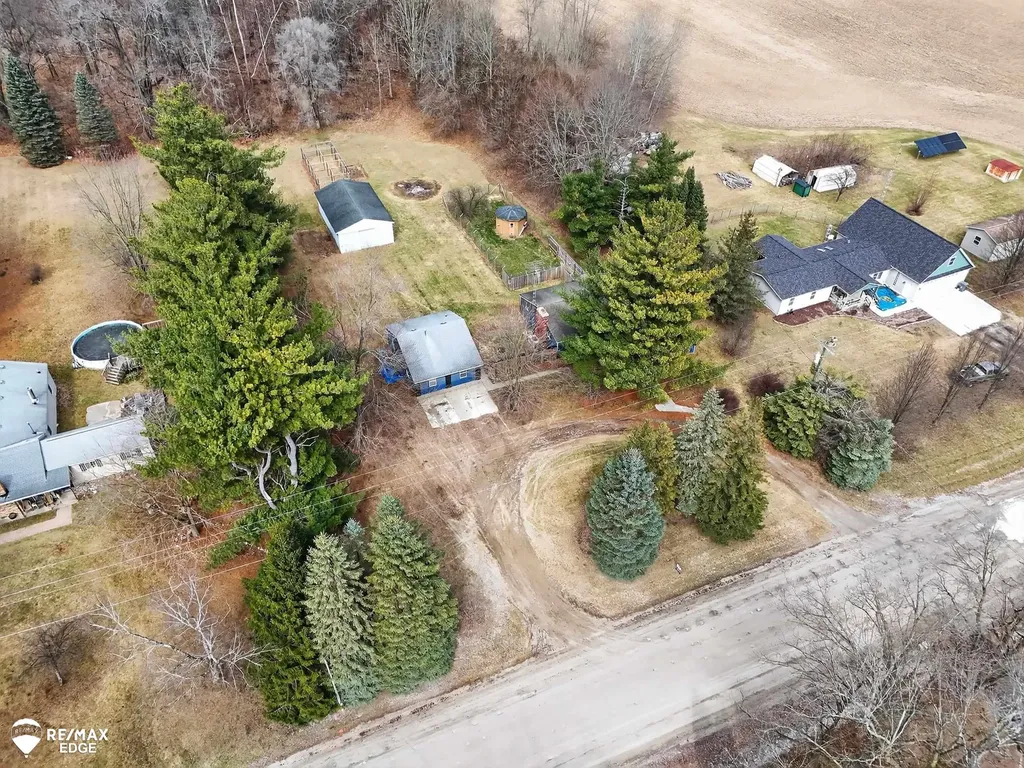 494 W Barnes Lake Road Deerfield Township MI 48421