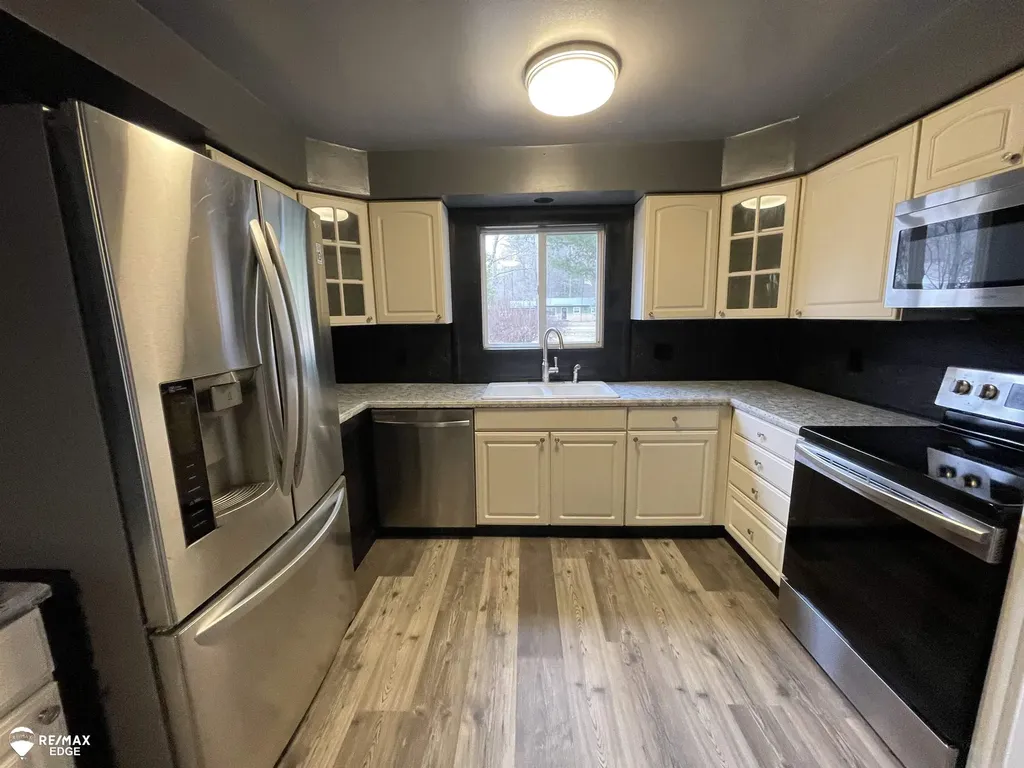494 W Barnes Lake Road Deerfield Township MI 48421
