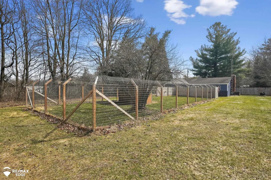 494 W Barnes Lake Road Deerfield Township MI 48421