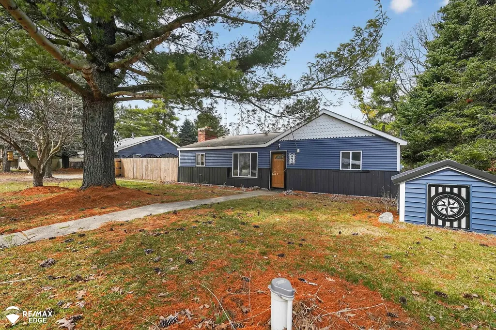 494 W Barnes Lake Road Deerfield Township MI 48421