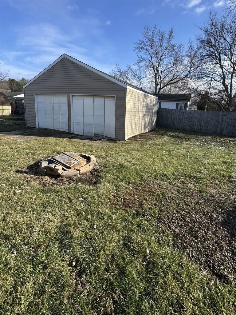1306 Garfield Street Mt. Morris City MI 48458