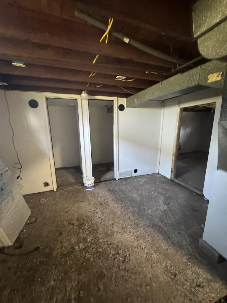 1306 Garfield Street Mt. Morris City MI 48458