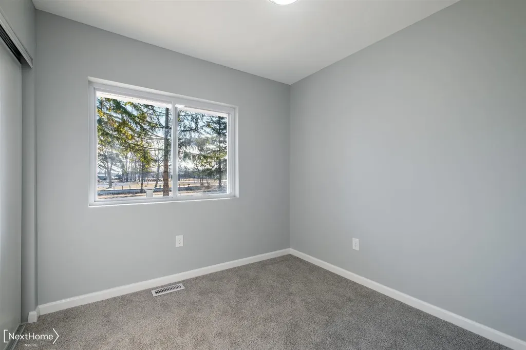 229 N Water Street Au Gres City MI 48703