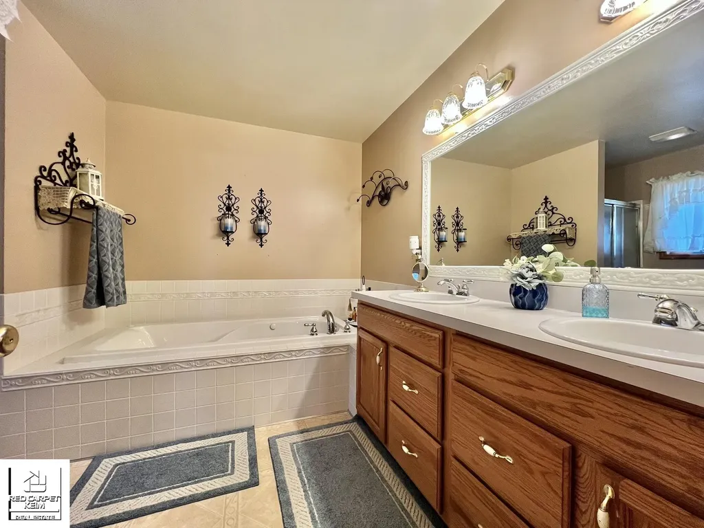 10394 Hills Lane Atlas Township MI 48438