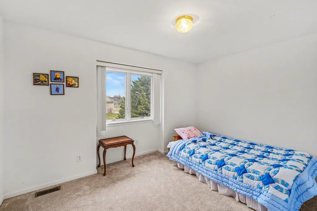 6131 Pine Creek Court Grand Blanc Charter Township MI 48439