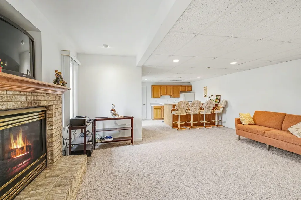 6131 Pine Creek Court Grand Blanc Charter Township MI 48439