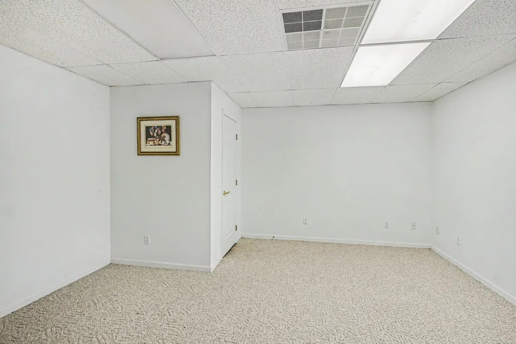 6131 Pine Creek Court Grand Blanc Charter Township MI 48439