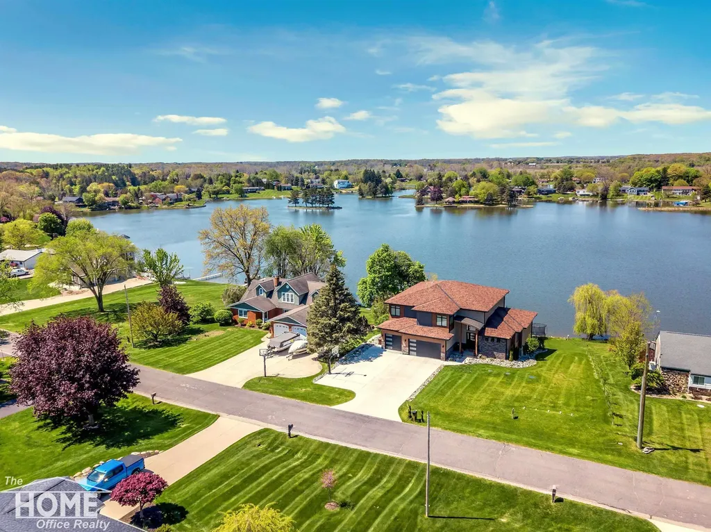 1965 W Manitou Drive Bennington Township MI 48867