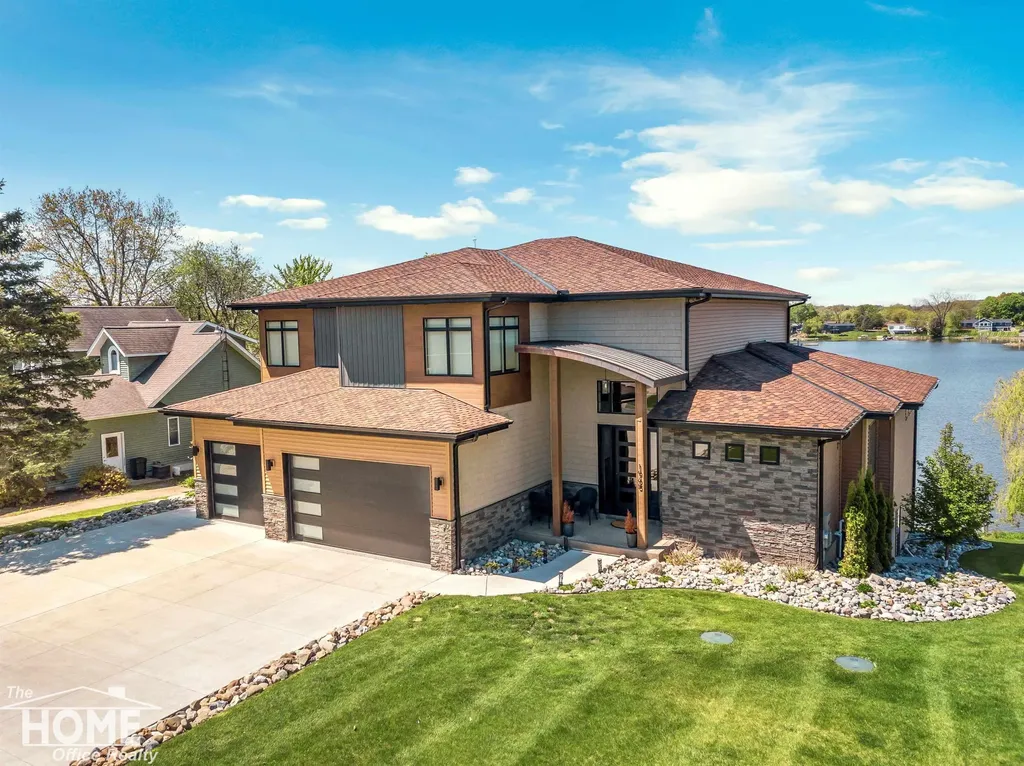 1965 W Manitou Drive Bennington Township MI 48867