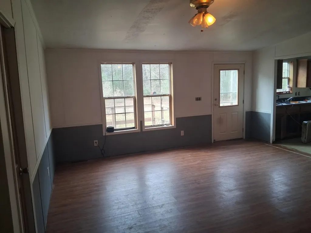 1645 7th. Street Mills Township MI 48756