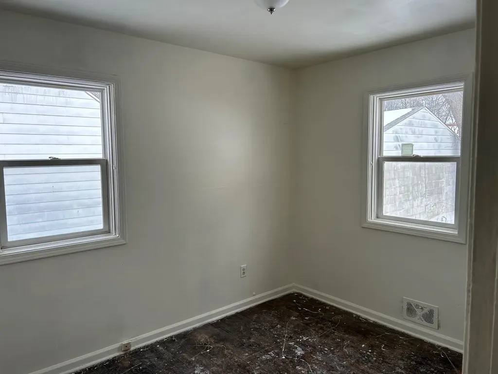 4110 Leerda Street Flint City MI 48504