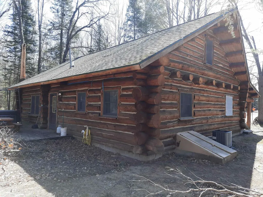 4720 E Nestel Road Backus Township MI 48656