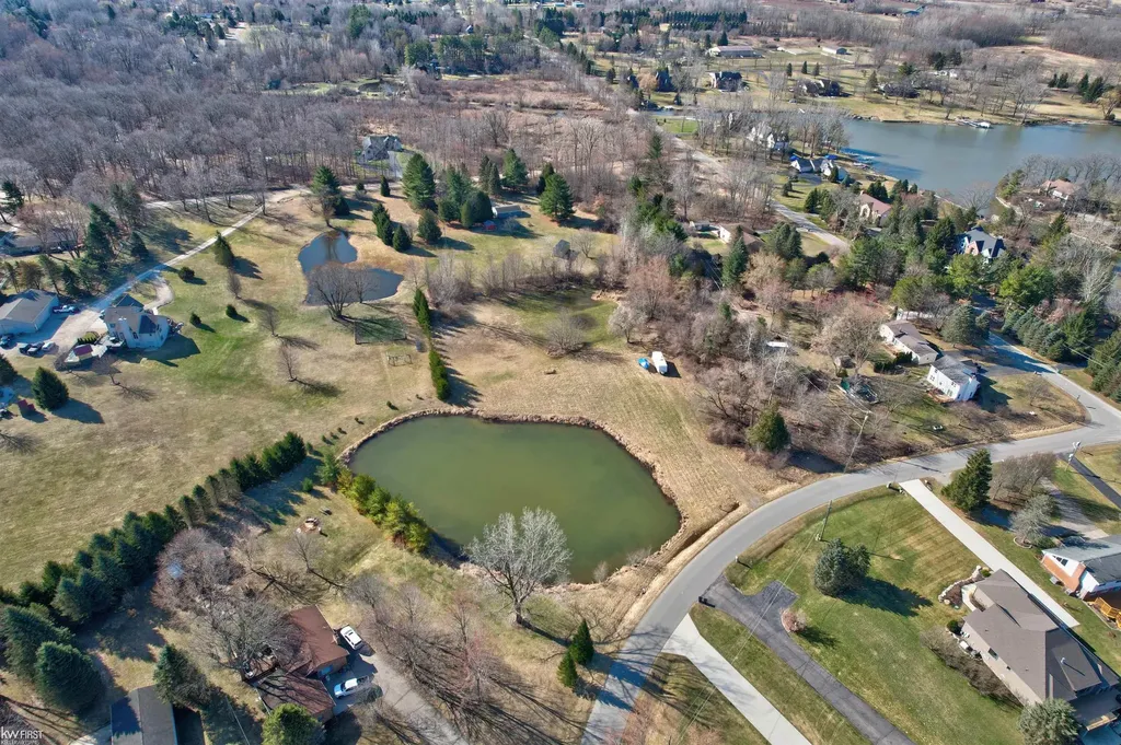 2951 Woodland Drive Hadley Township MI 48455