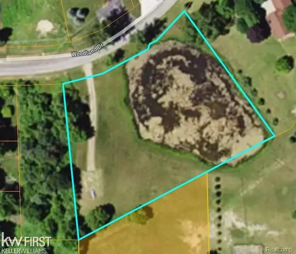 2951 Woodland Drive Hadley Township MI 48455