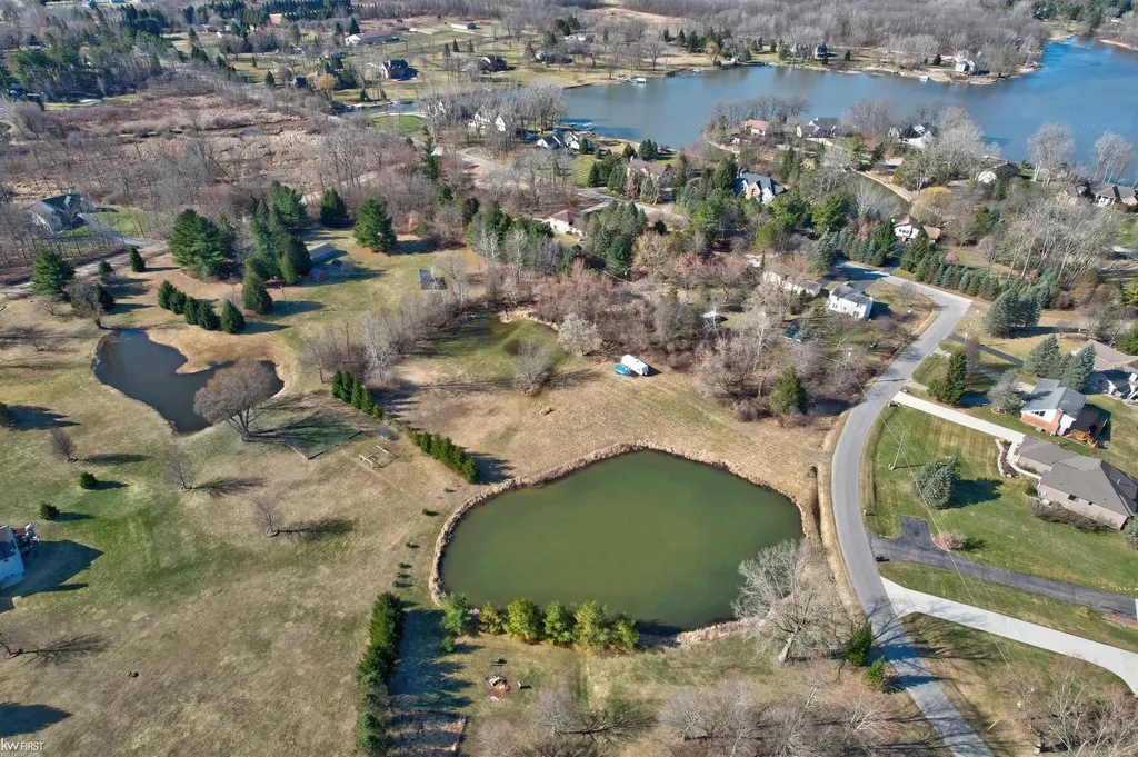 2951 Woodland Drive Hadley Township MI 48455