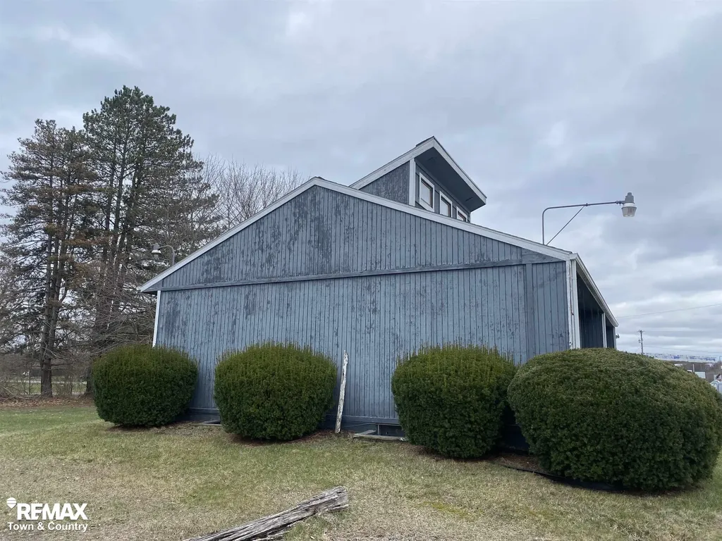 8009 N Mckinley Road Mt. Morris Township MI 48433