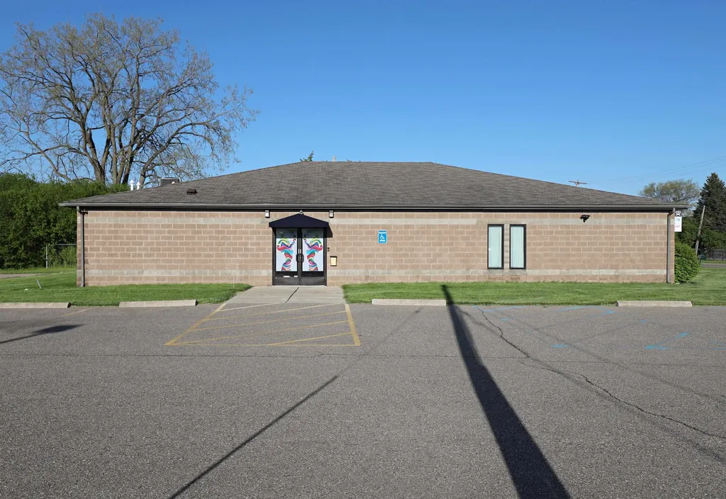 3525 E Court Street Flint City MI 48506