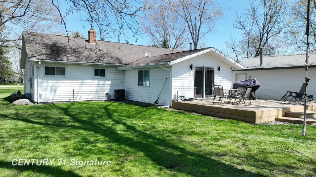 11345 Potter Road Clayton Charter Township MI 48433