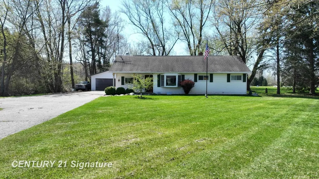 11345 Potter Road Clayton Charter Township MI 48433