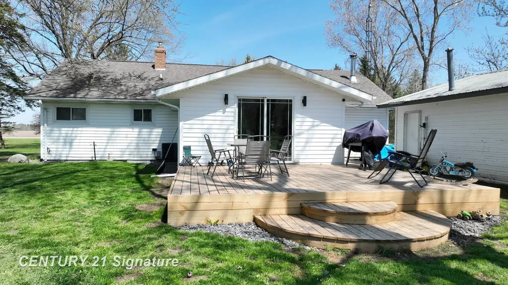 11345 Potter Road Clayton Charter Township MI 48433