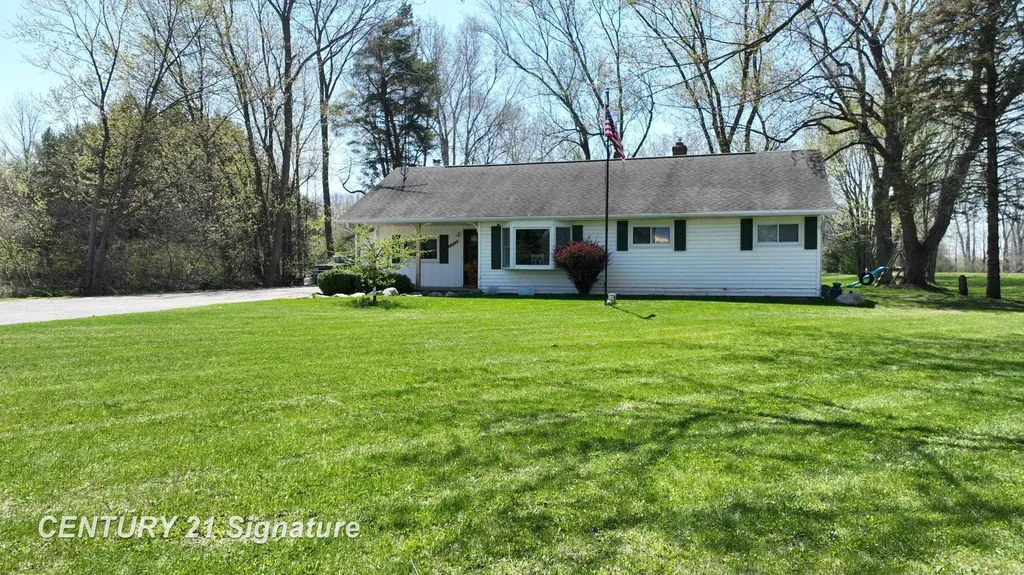 11345 Potter Road Clayton Charter Township MI 48433