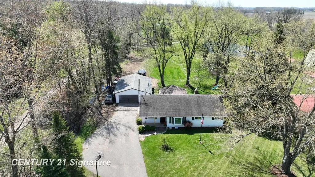 11345 Potter Road Clayton Charter Township MI 48433