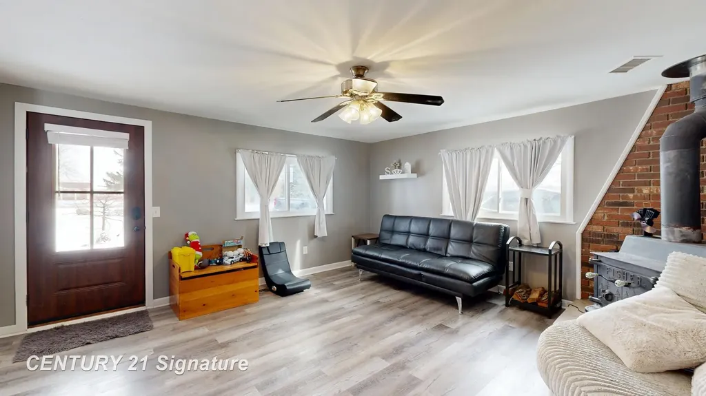 11345 Potter Road Clayton Charter Township MI 48433
