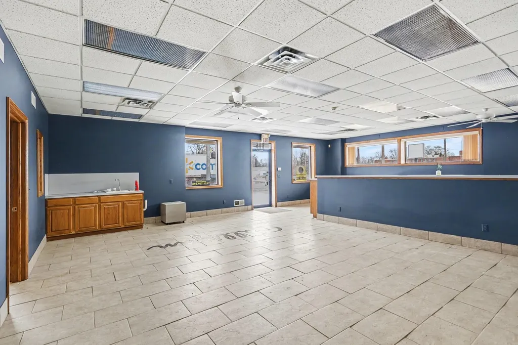 801 W Main Street Owosso City MI 48867