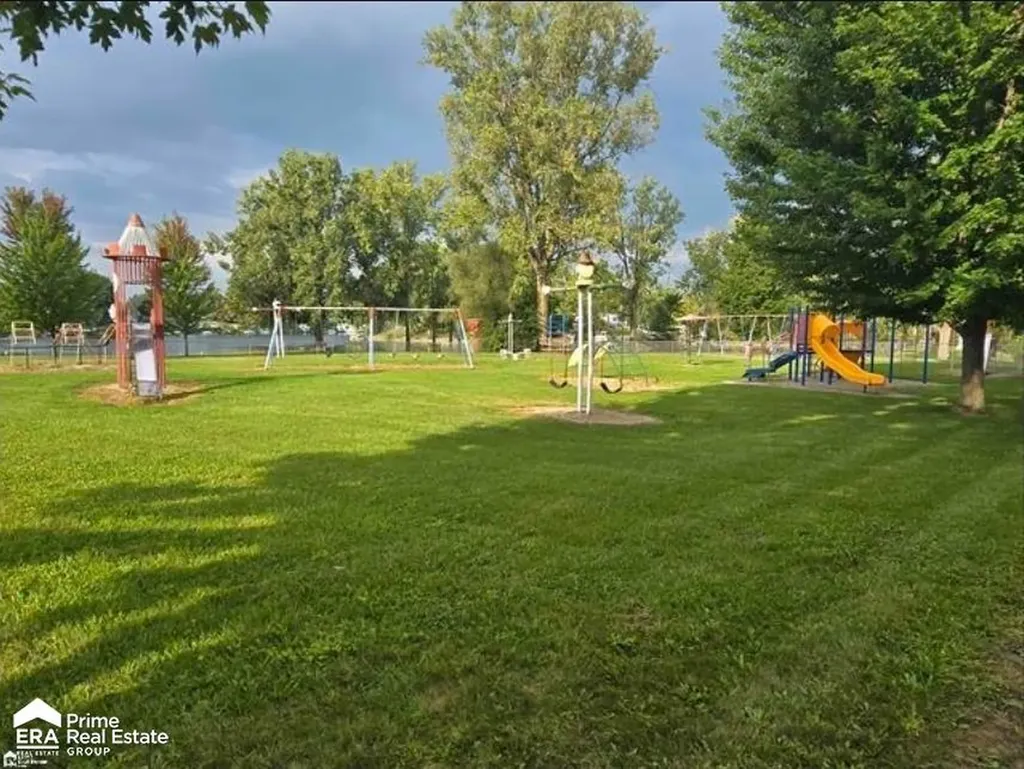 10001 E Goodall Road Durand City MI 48429