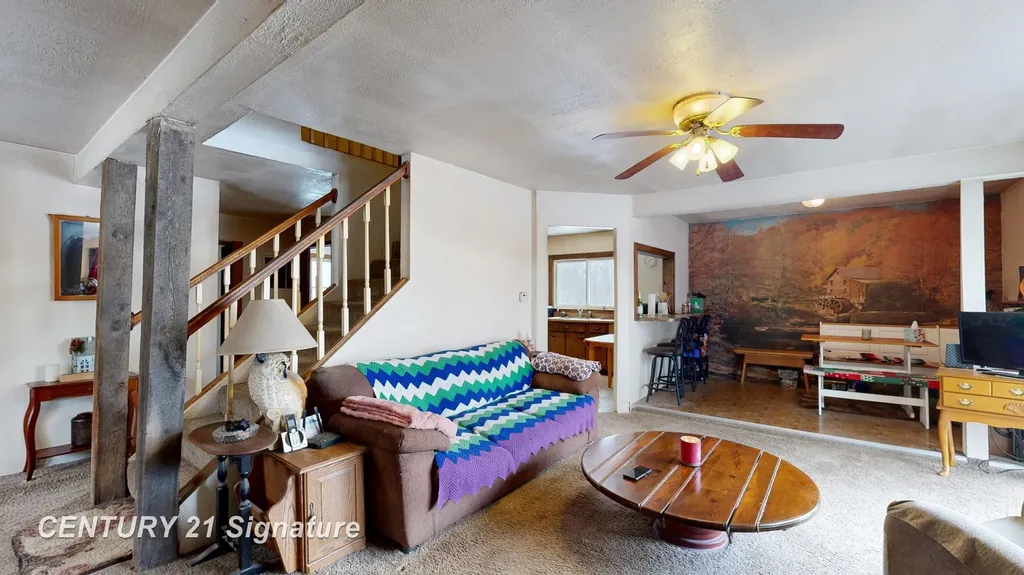 150 E Winegars Road Hay Township MI 48624