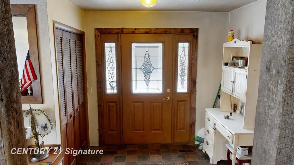 150 E Winegars Road Hay Township MI 48624