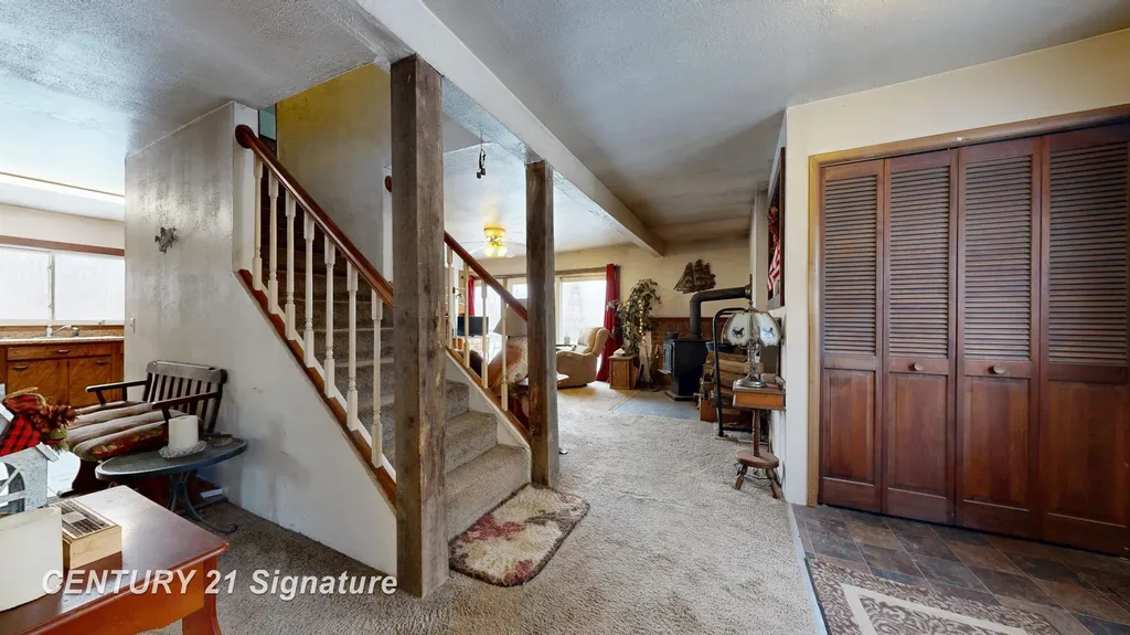 150 E Winegars Road Hay Township MI 48624