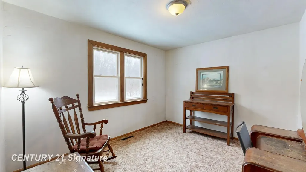 150 E Winegars Road Hay Township MI 48624