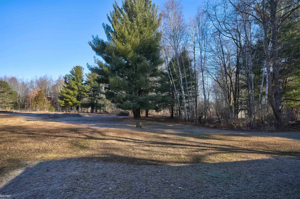 5612 Hasco Road Vassar Township MI 48746