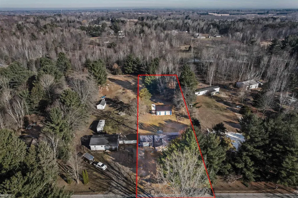 5612 Hasco Road Vassar Township MI 48746