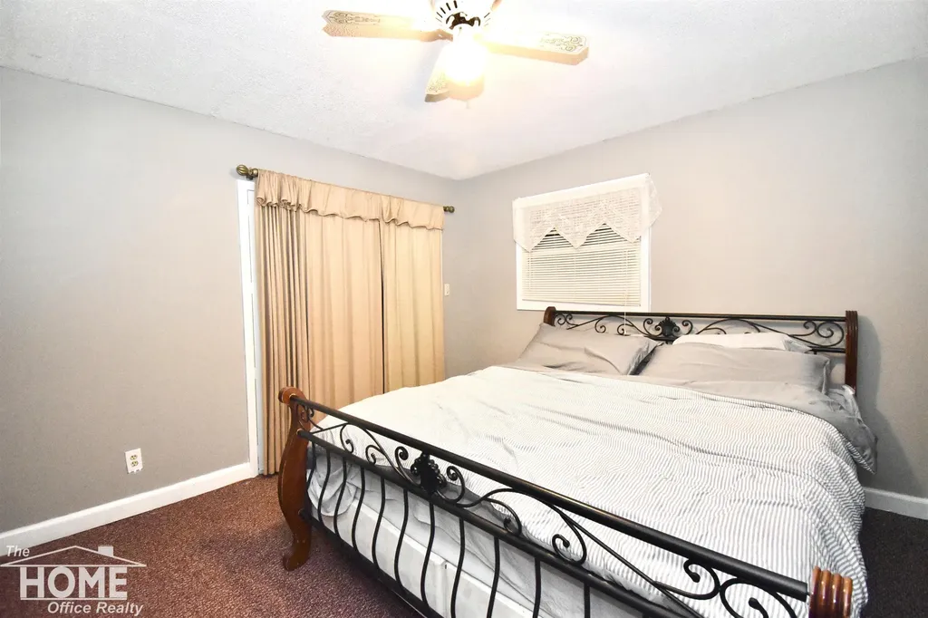 2032 Howard Point Drive Castleton Township MI 49073
