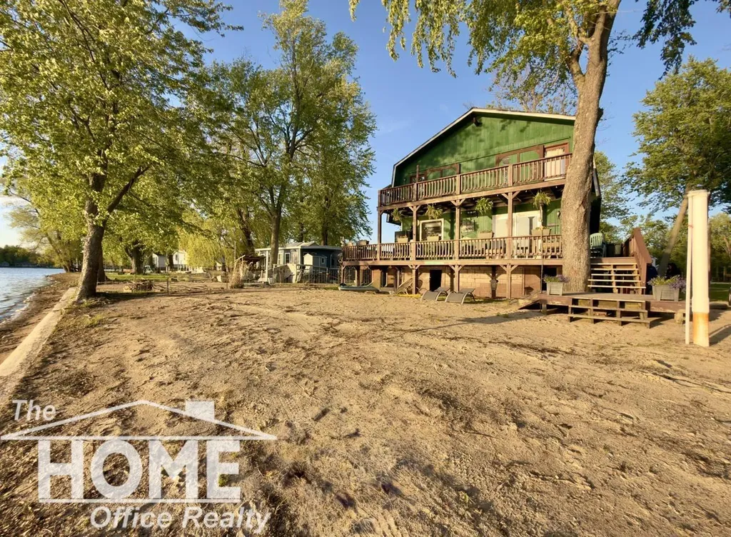2032 Howard Point Drive Castleton Township MI 49073