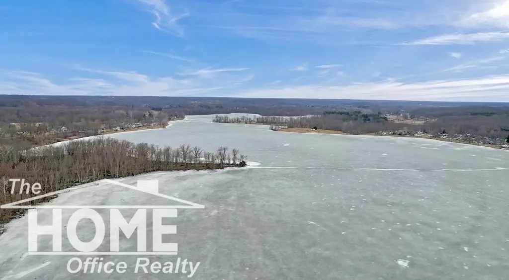 2032 Howard Point Drive Castleton Township MI 49073