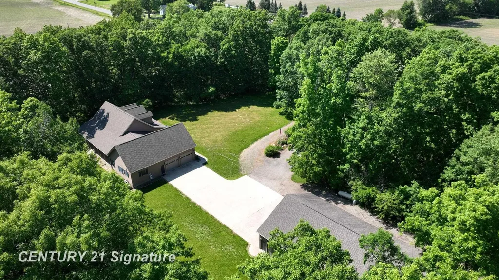 7147 Gary Road Chesaning Township MI 48616