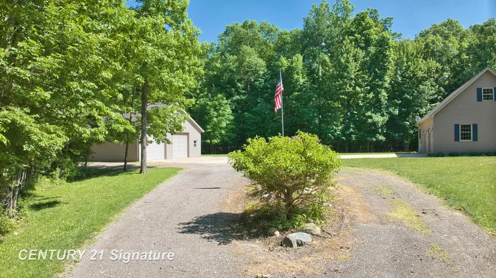7147 Gary Road Chesaning Township MI 48616
