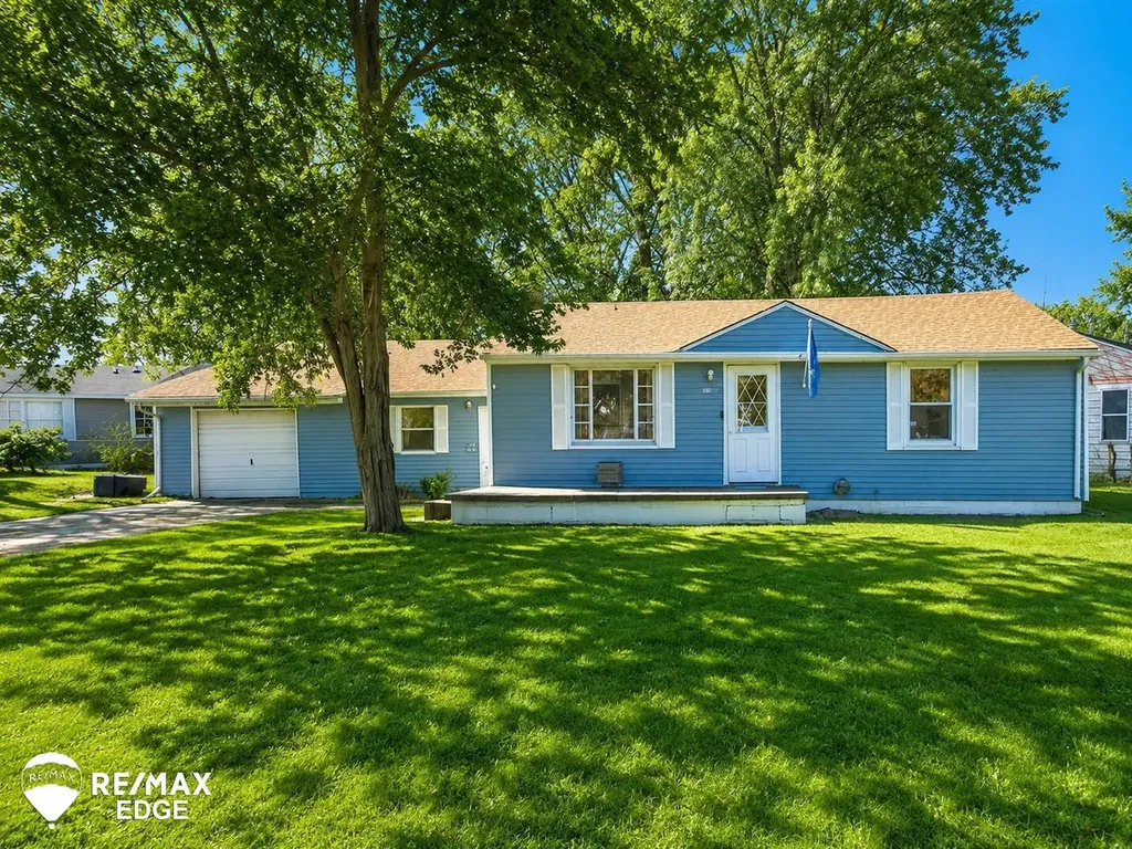 1388 Transue Avenue Burton City MI 48509