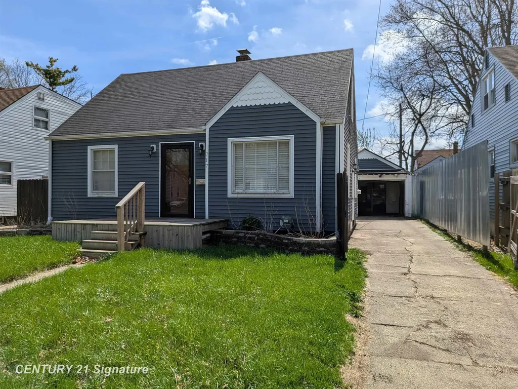 717 Huron Street Flint City MI 48507