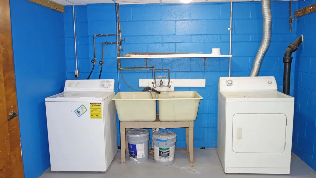 2009 16th Street Bay City City MI 48708