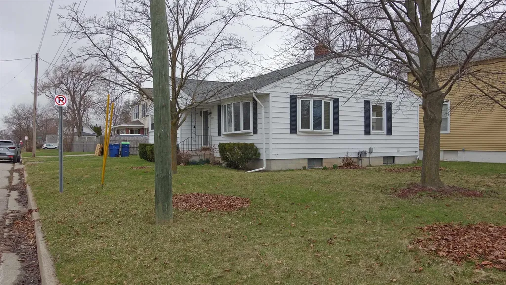 2009 16th Street Bay City City MI 48708